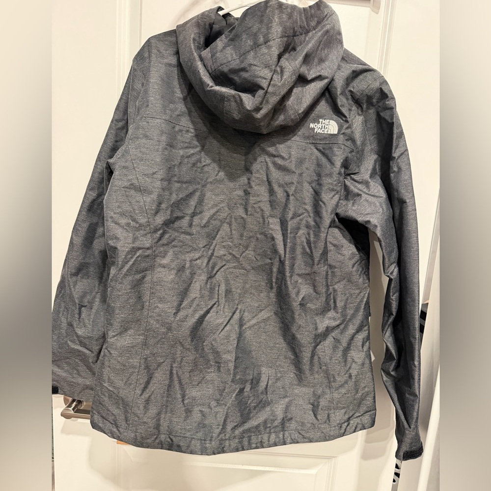 The North Face Women's Monarch Triclimate Jacket in TNF Black Heather Size Large - Picture 3 of 6